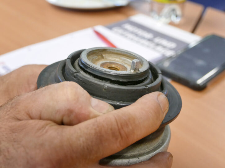 Motor- und Getriebelager Lehrgang Dresden motor und getriebe lager 1